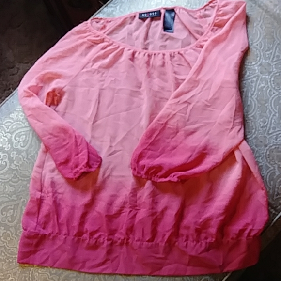 💙 3 for 20 Peach ombre peasant top - Picture 3 of 4